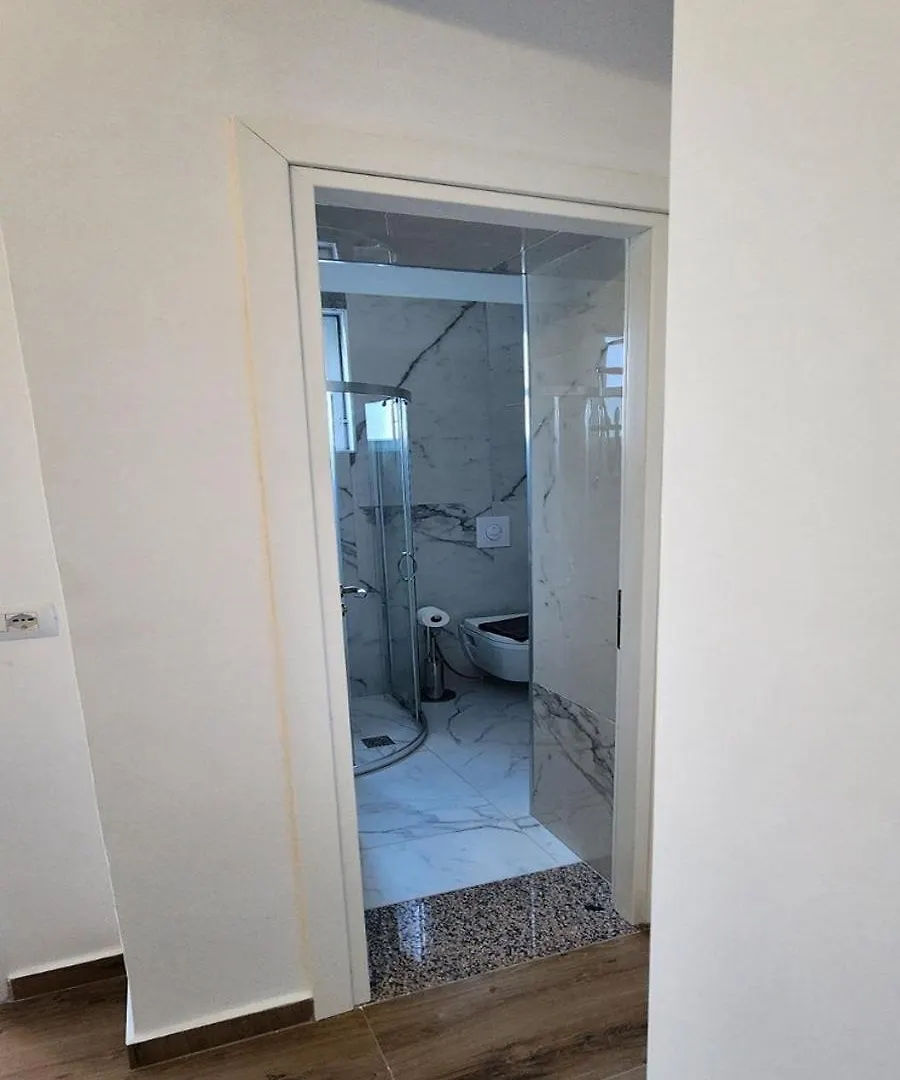 Hotel Lbc Sarandë