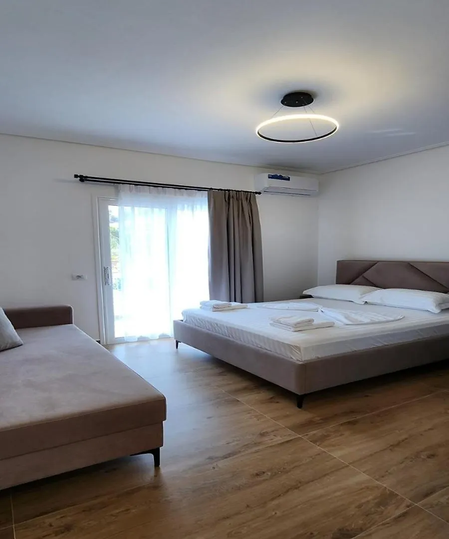 Hotel Lbc Sarandë