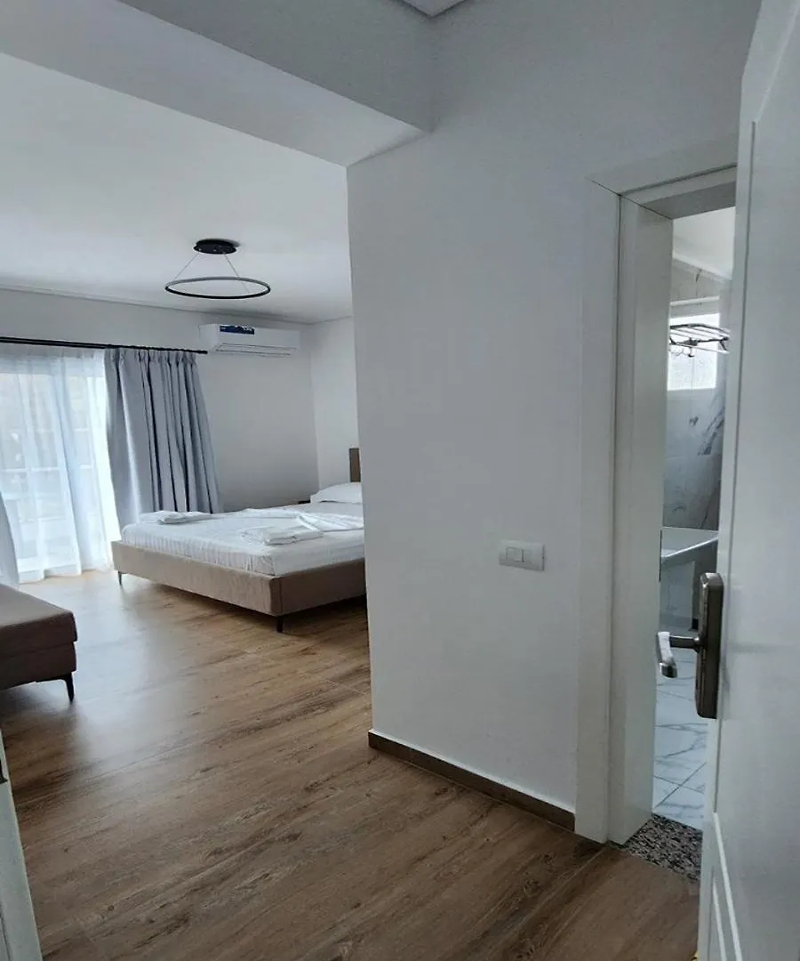 Hotel Lbc Sarandë