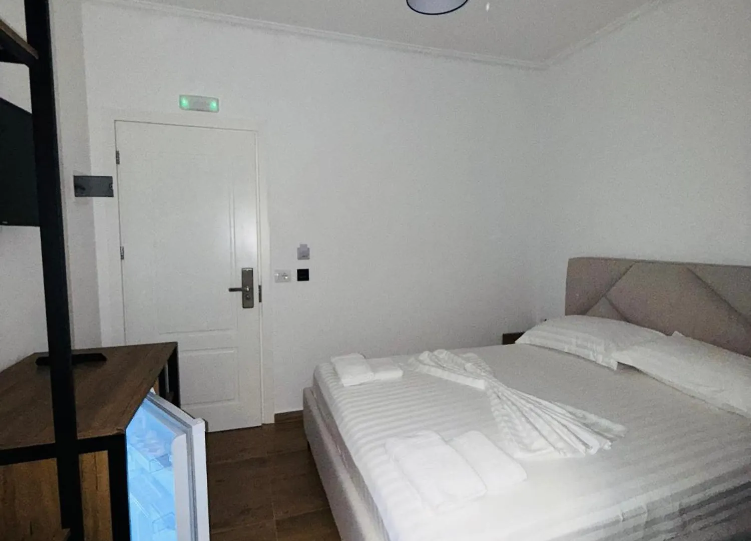 Hotel Lbc Sarandë 4*,  阿尔巴尼亚